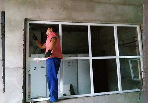 乌伊岭卷烟厂防爆窗