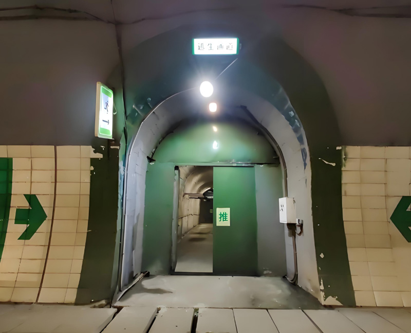 岭东铁路隧道防护门